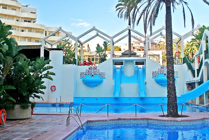 Clc Benal Beach Aparthotel Benalmádena