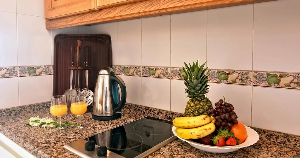Clc Benal Beach Aparthotel Benalmádena 3*,  España