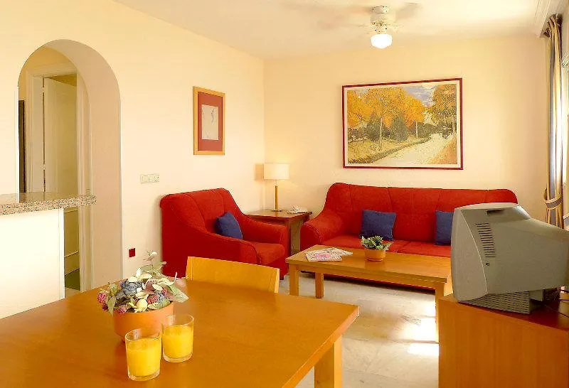 Clc Benal Beach Aparthotel Benalmádena 3*,