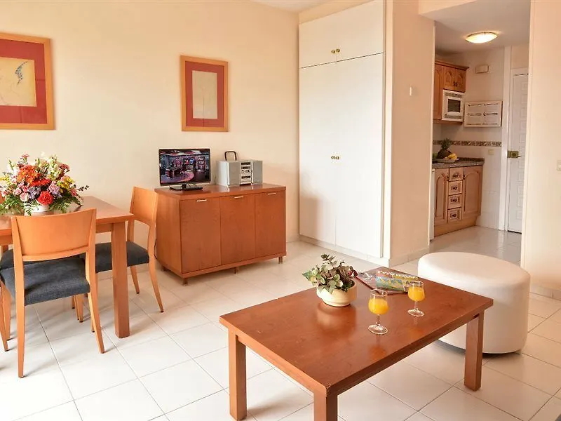 Clc Benal Beach Aparthotel Benalmádena 3*,