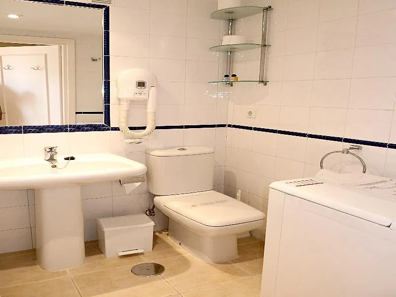 Clc Benal Beach Aparthotel Benalmádena