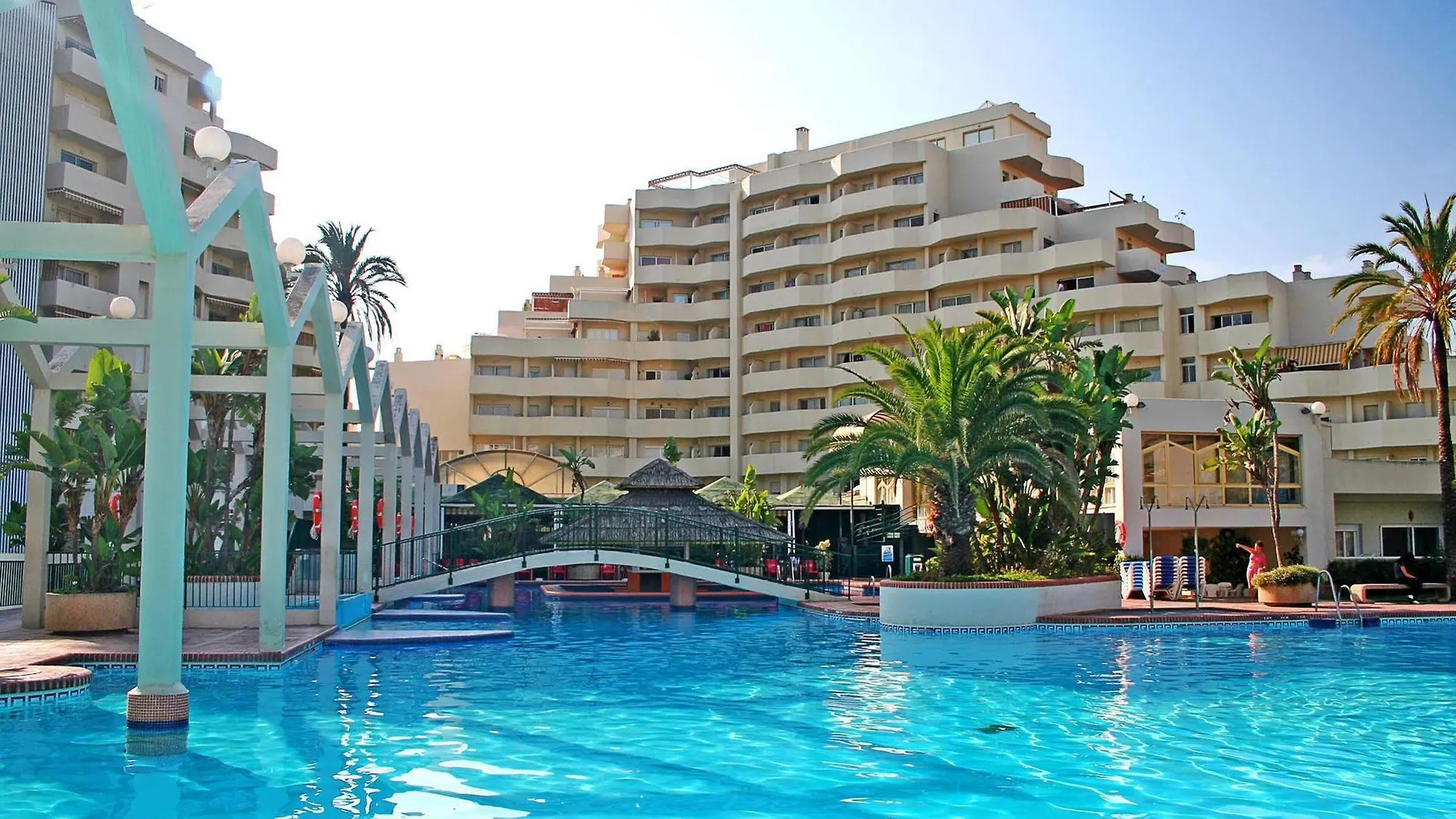 Clc Benal Beach Aparthotel Benalmádena